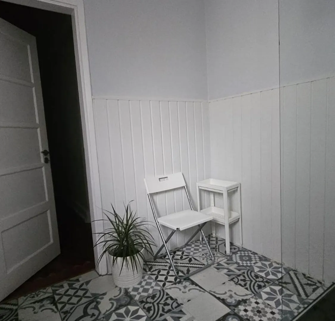 Habitacion Doble Grande 2 Personas Balcon Lisboa 0*,  Portugália